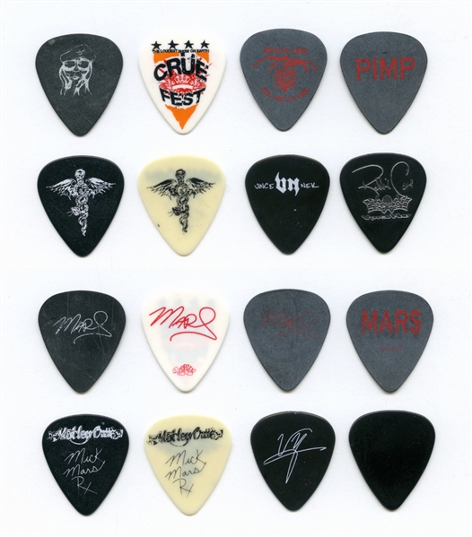 Motley Crue 1989-2008 Lot of 8 Guitar Picks w/COA