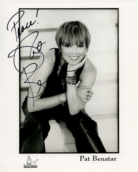 Pat Benetar 2003 Autographed 8 x 10 Press Photo With COA