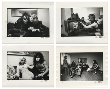 KISS 1976 Lot of 4 BW 8 x 10 Prints of The Band At The Detroit Airport Hilton