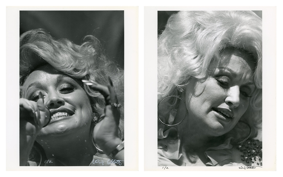 Dolly Parton 1978 Lot of 2 BW 8 x 10 Front Facing Closeups of Dolly Parton in NYC