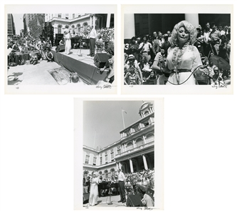 Dolly Parton 1978 Lot of 3 BW 8 x 10 Prints WIth Mayor Ed Koch in NYC
